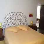 L'orca Di San Gavinu Pensión 3*