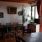 L'orca Di San Gavinu Pensión 3*