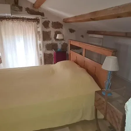 L'orca Di San Gavinu בית הארחה 3*