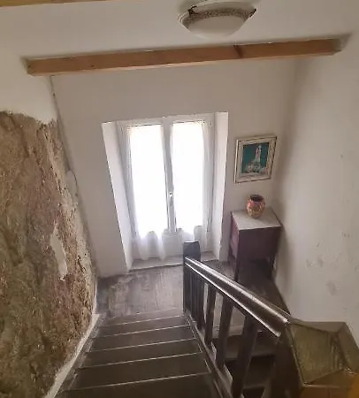 لوركا دي سان جافينو 2* فيغاري