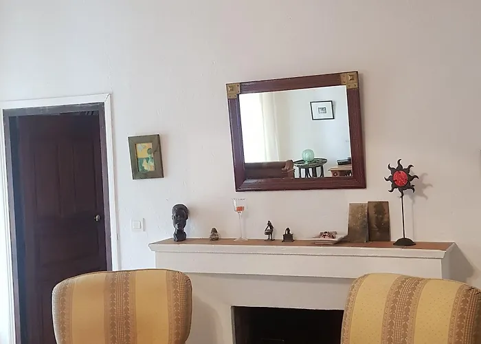 Pensjonat L'orca Di San Gavinu Figari (Corsica)