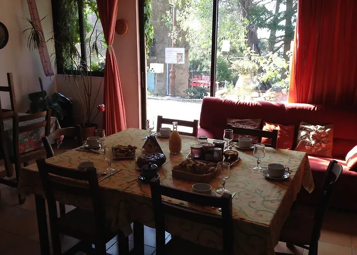 Pensjonat L'orca Di San Gavinu Figari (Corsica)