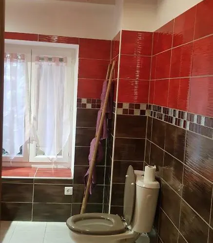 L'orca Di San Gavinu Pensjonat 3*